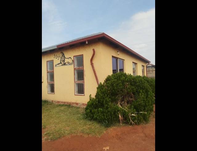3 BEDROOM HOUSE FOR SALE IN DAWN PARK